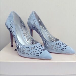 BCBGeneration Harrah Sude Cutout Pump/Heels in Cornflower/Light Blue Shoe Size 7